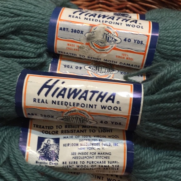 NEEDLEPOINT YARN - Picture 2 of 5